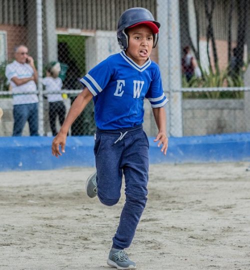 LaLigaPequena_AmalfiTeam_EnvigadoGame_HardOntheBasepaths